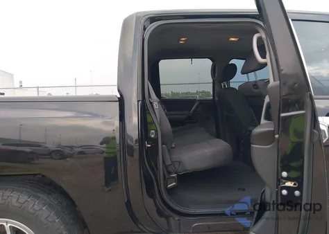 2013 Nissan Titan Sv z USA, uszkodzony, nr VIN 1N6BA0ED9DN303737